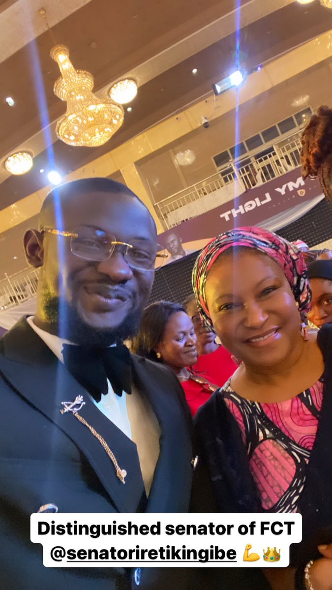 mrUmanu_Elijah's tweet photo. Obidient family dinner ❤️.
Celebrating @balamiisaac .
1 - @balamiisaac
2 - senator of FCt - @IretiKingibe
3 - OBIdient fine girls - @PrisciliaAmadi @torty_mercy
4 - dr Nneka @nekaebru
.
#isaacbalami #birthday https://t.co/0GmkbcG9d5