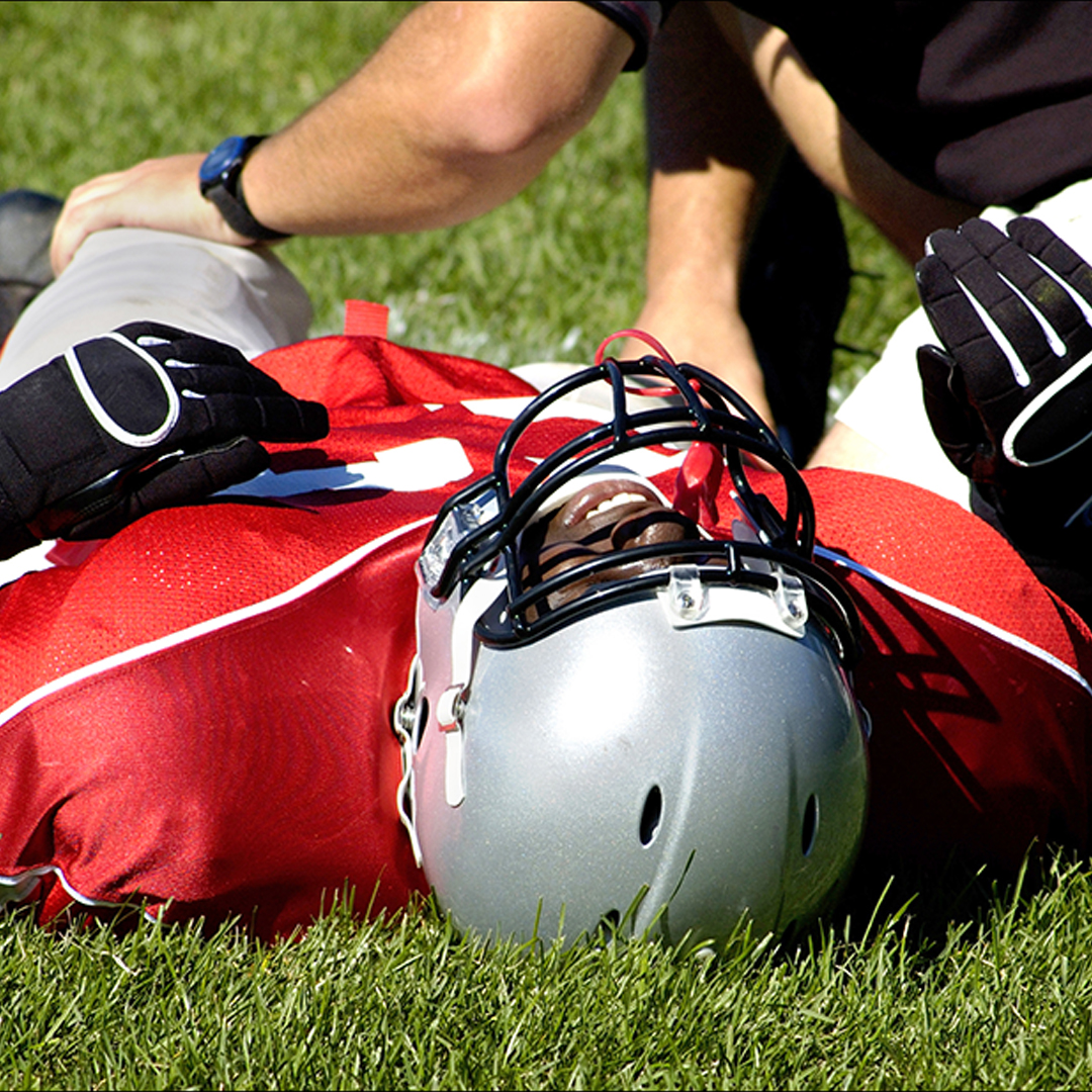 Tomorrow kicks off our first Saturday of the season for our walk-in Sports Medicine Injury Clinic! Middle and high school athletes can now be seen on Saturdays, 9-10 a.m., starting Aug. 26 through Nov. 4. Learn more: brnw.ch/21wC0kF