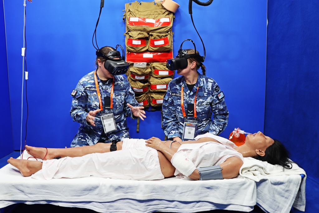 realresponse's tweet photo. Join @varjodotcom and Real Response on August 31st to explore cutting-edge mixed reality applications in medical simulation training.

Learn more and sign up at https://t.co/tjq5bJS4VX via the link in our Instagram BIO.

#webinar #vr #xr #mixedreality #realresponse #blueroom https://t.co/DlmEPvvcuW