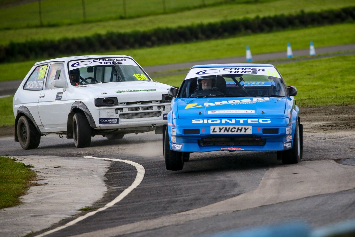 Lynch takes his second Retro Rallycross Title in South Wales

retrorallycross.com/lynch-takes-hi… 
#RetroRX