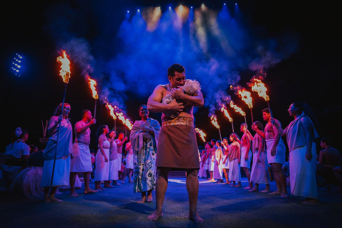Let us know any exciting plans you have this weekend in the comments below! We hope visiting the Polynesian Cultural Center is one of them 😉 

Have a great weekend! 🤙🏽🏝

#polynesianculturalcenter #pcchawaii #polynesia #pcc #polynesiandance #habreathoflife #habreathoflifeshow