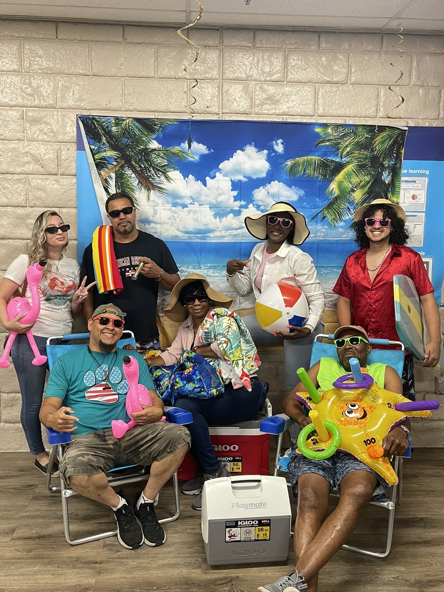 Jackie Davis tweet media