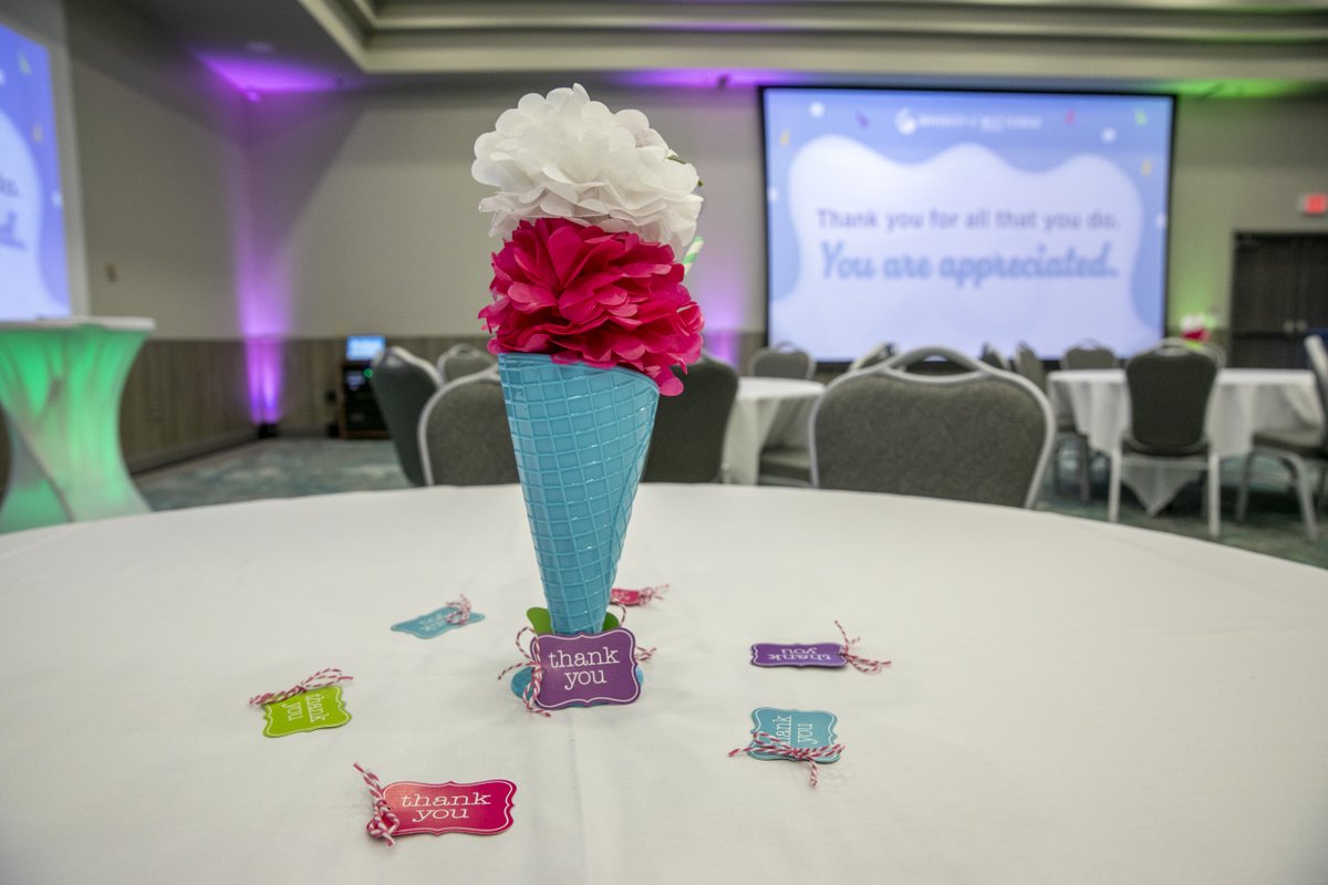 DrMDSaunders's tweet photo. Thrilled to welcome back our #UWF faculty and staff as we launch into a promising new school year. Here's to a scoop of camaraderie and a sprinkle of success!🍨

#GoArgos #UWFPres https://t.co/EXTkClssn7