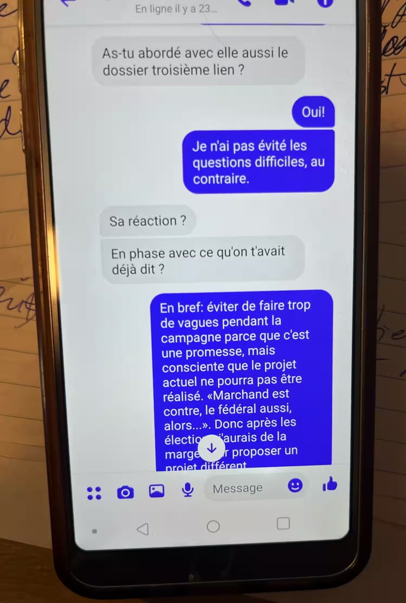 NOUVEAU

Des courriels dont <a href="/tvanouvelles/">TVA Nouvelles</a> a pris connaissance semblent corroborer la déclaration du candidat du <a href="/partiquebecois/">Parti Québécois</a> dans Jean-Talon, Pascal Paradis, voulant que des membres influents de la CAQ étaient au courant il y a plus d'un an que le projet de troisième lien