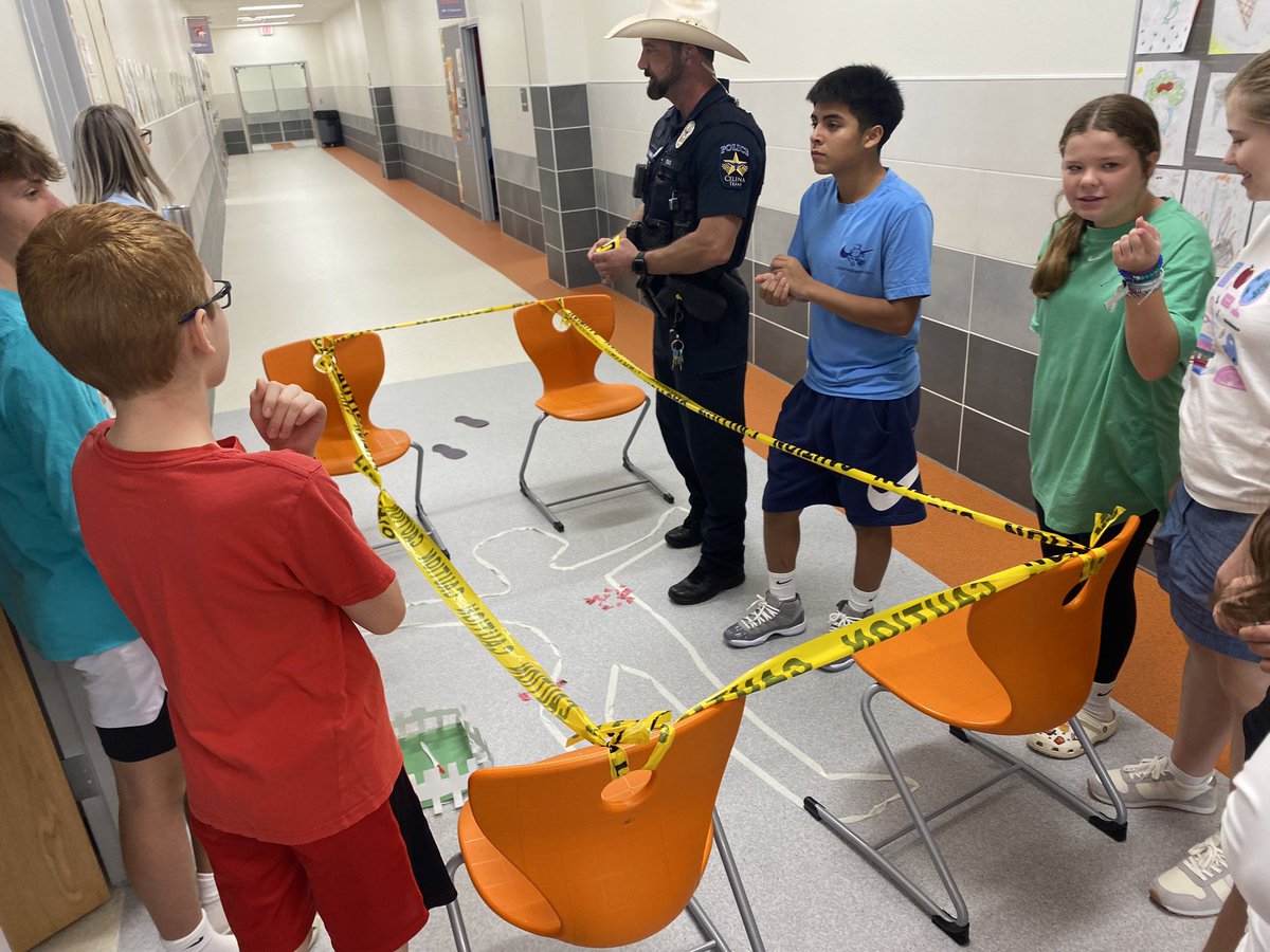 Lauren Houseknecht tweet media