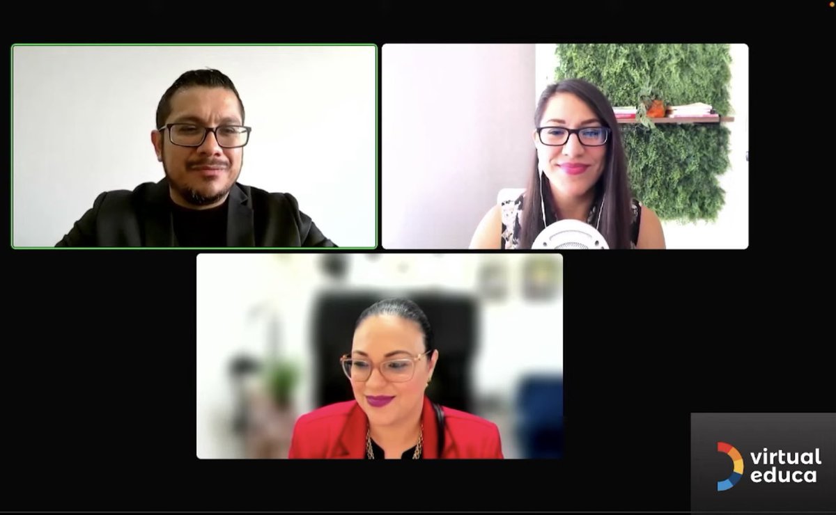 yahairatorrespr's tweet photo. ☺️ Feliz y agradecida por la invitación para participar como Speaker en el evento de @virtualeduca, Colombia, 🇨🇴 a través del conversatorio: "Los retos estratégicos de la IA. Una mirada desde la gestión institucional".
#ia #ai #educación #virtualeduca #educasteam #poweredtech https://t.co/hAukWkiRcL