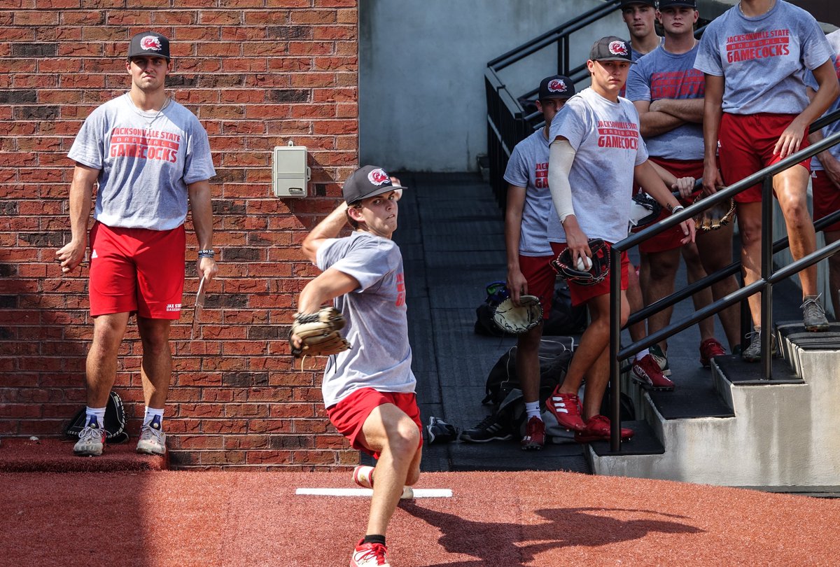 Week 1 ✅

#StayCocky X #C2E