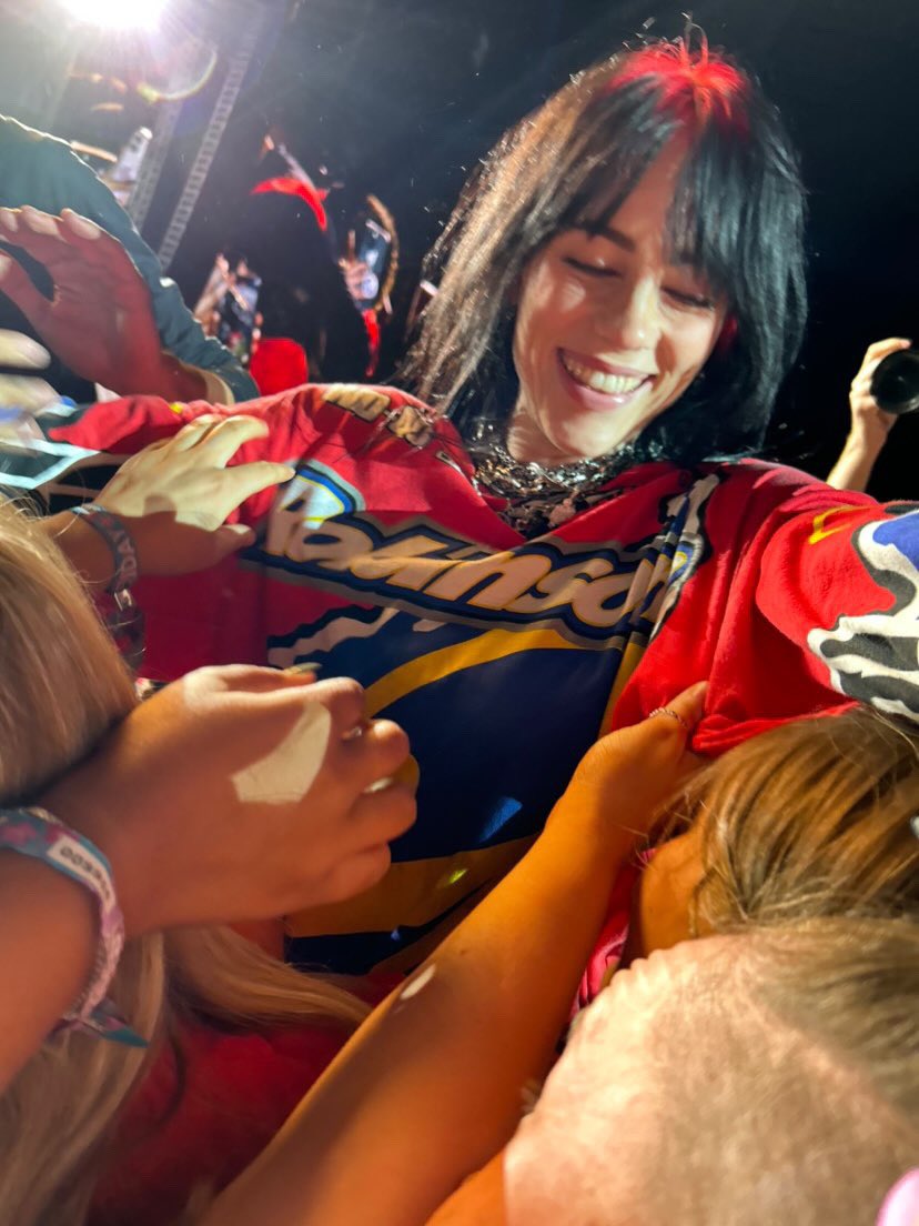 tasia ★ tweet media