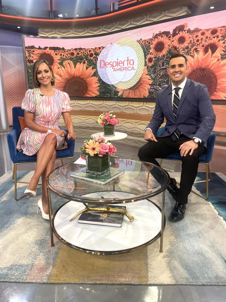 📍Pre-debate coverage on Univison <a href="/satchapretto/">Satcha Pretto</a>