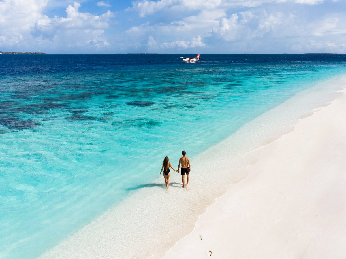 traveltrademv's tweet photo. Stretching along the beaches of Reethi Faru Resort are just the right selection of villas and rooms to suit your style for the perfect romantic getaway!
πΈ: Reethi Faru Resort
#TravelTradeMaldives #Maldives #VisitMaldives #ReethiFaru https://t.co/I1TXDDV2kq