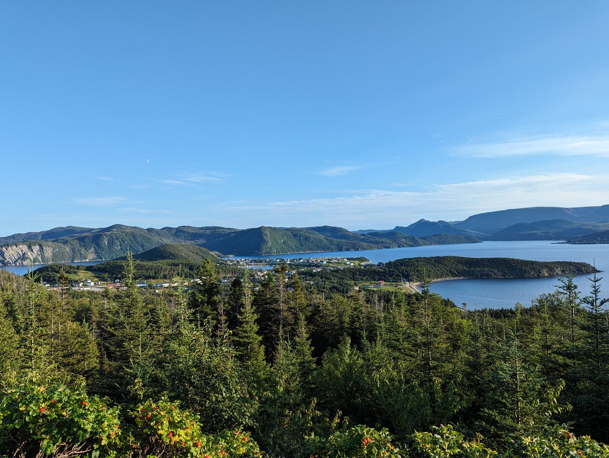Perfect views from the 2023 AARMS summer school in Infectious Disease Modelling in Norris Point Newfoundland