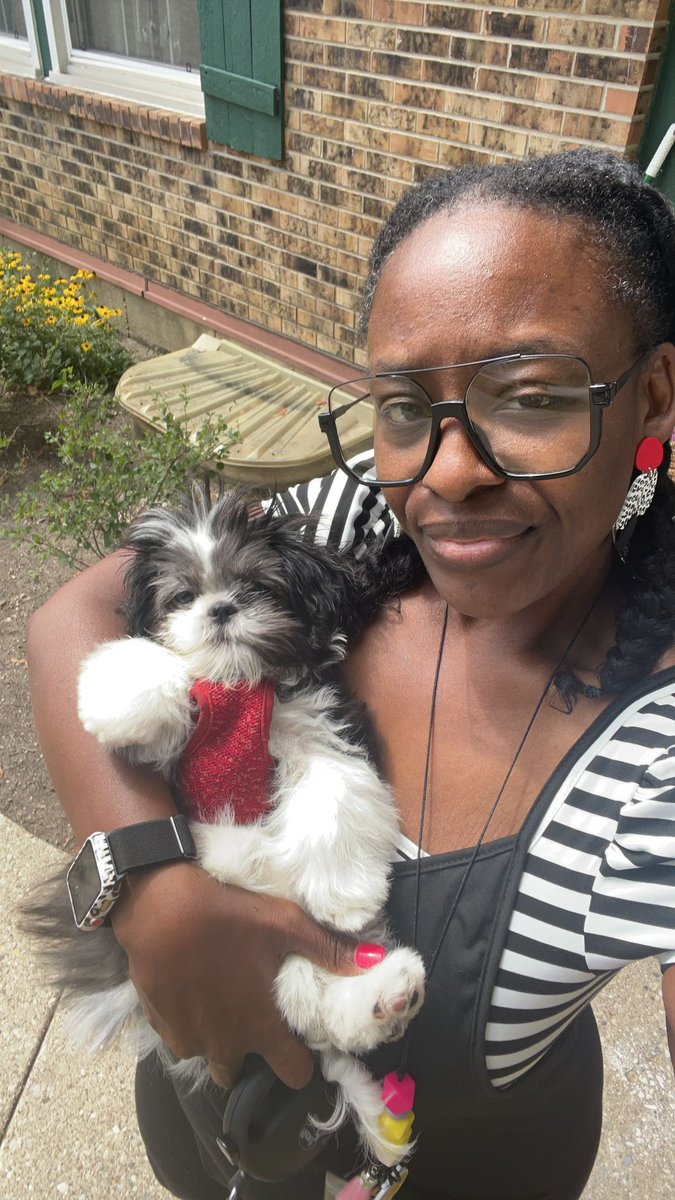 Today was day 4 for teachers and day 2 for students. All I can say is mama is tired. But nothing a little puppy party can’t fix. To all the educators that went back to school this week! Hell yeah and rock on! #Inspiredbycoaching #InspiredByTech #Teachers #BackToSchool #Summer