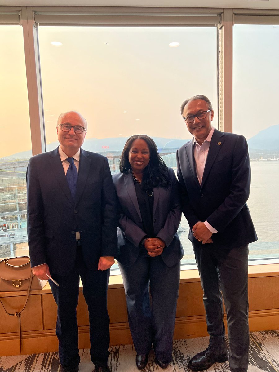 Ani Dasgupta (@anidasguptawri) on Twitter photo A highlight of my week at #GEFassumbly2023 was launching the <a href="/NatureCrimeAll/">Nature Crime Alliance</a> to build a more collaborative, global response to crimes against people and planet. Grateful for the leadership of <a href="/HansBrattskar/">Hans Brattskar</a> <a href="/SciDiplomacyUSA/">U.S. Department of State | Science Diplomacy USA</a> and many partners to bring this effort to life. A highlight of my week at #GEFassumbly2023 was launching the <a href="/NatureCrimeAll/">Nature Crime Alliance</a> to build a more collaborative, global response to crimes against people and planet. Grateful for the leadership of <a href="/HansBrattskar/">Hans Brattskar</a> <a href="/SciDiplomacyUSA/">U.S. Department of State | Science Diplomacy USA</a> and many partners to bring this effort to life.
