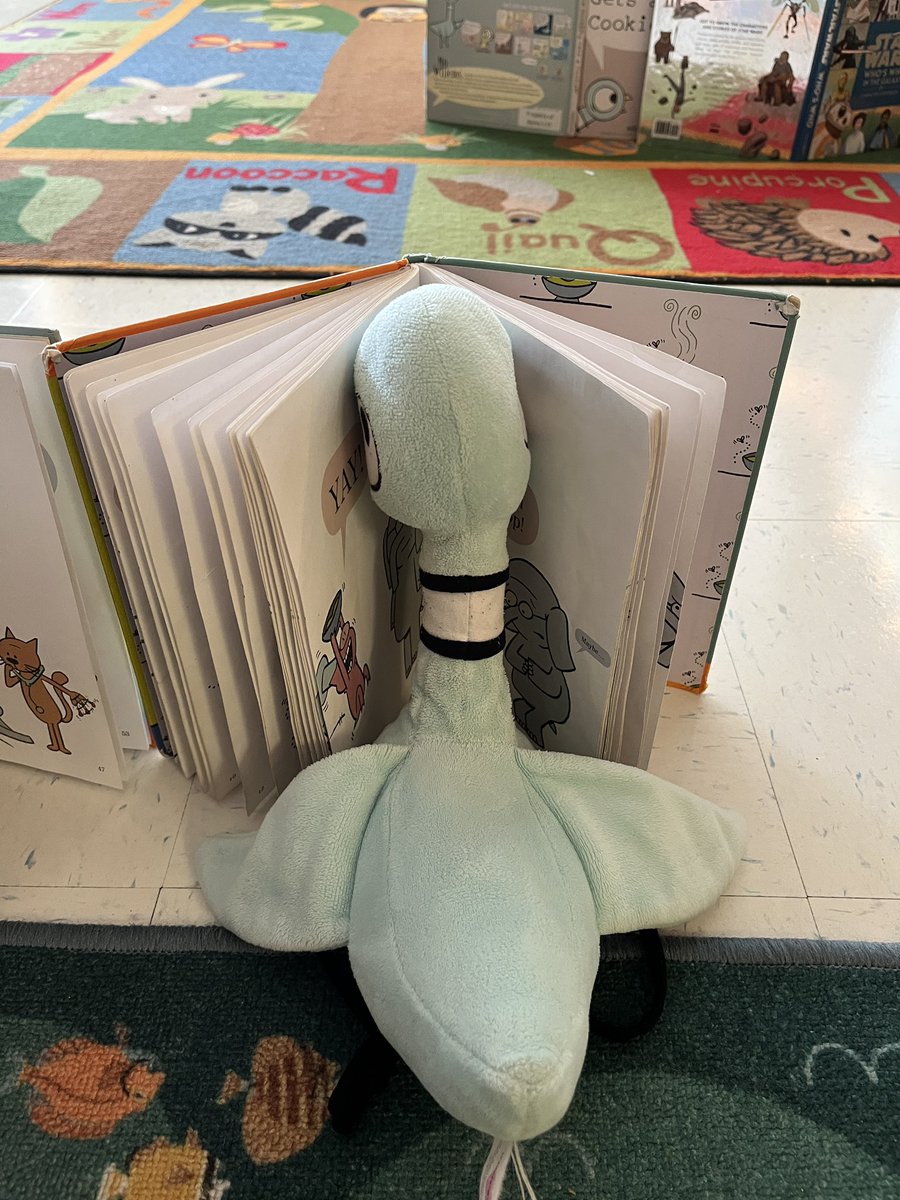 (@ccgiaco3) on Twitter photo Pigeon and Duckling enjoying Independent Reading time to close out the first week of first grade! ๐๐<a href="/BaileysES_FCPS/">Bailey's Elementary School for the Arts & Sciences</a> Pigeon and Duckling enjoying Independent Reading time to close out the first week of first grade! ๐๐<a href="/BaileysES_FCPS/">Bailey's Elementary School for the Arts & Sciences</a>
