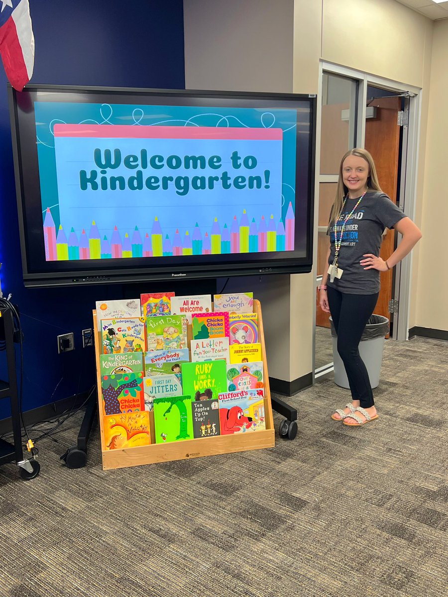 MrsGrayCFISD's tweet photo. Kicking off year 3 at the best school! See you Monday! ❤️ https://t.co/KF1da3jOpj