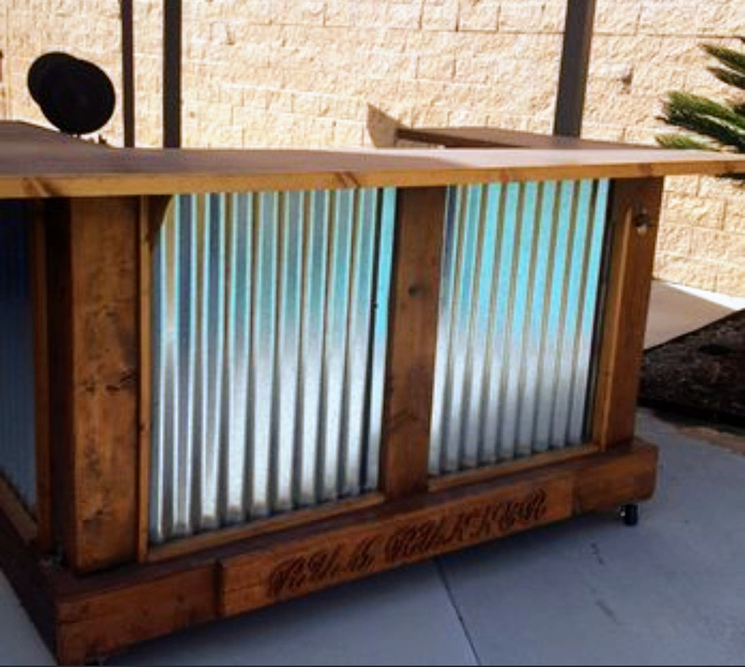 OurRusticFamily's tweet image. We call this Barn Style Bar...Special walnut Stain on locking casters #rustic #bartables #custom