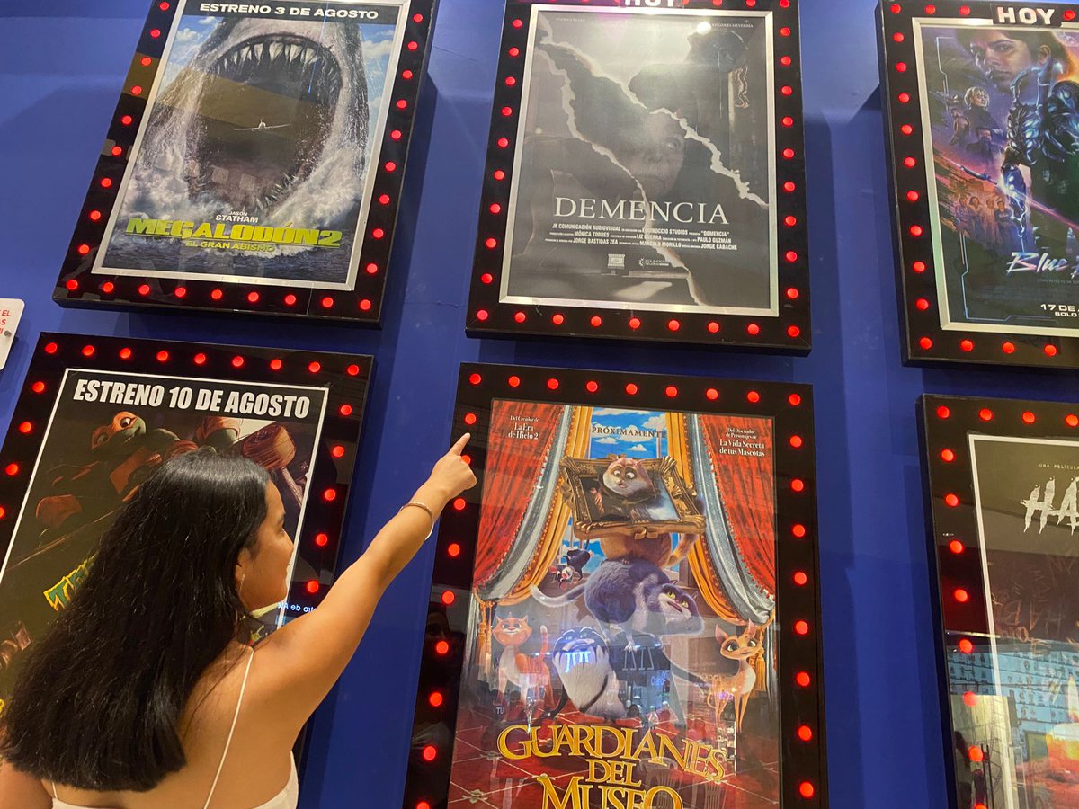 Ecuador360T's tweet photo. Cine | Imbabureños son parte de película ecuatoriana. 📽️🎞️🇪🇨

La otavaleña Maricruz Ramírez, parte de los personajes principales de “Demencia”, 'film' nacional dirigida por el Director Jorge Bastidas; así como el Ibarreño Jorge Cabrera, quien estuvo a cargo de la banda sonora. https://t.co/jduNKYbwef