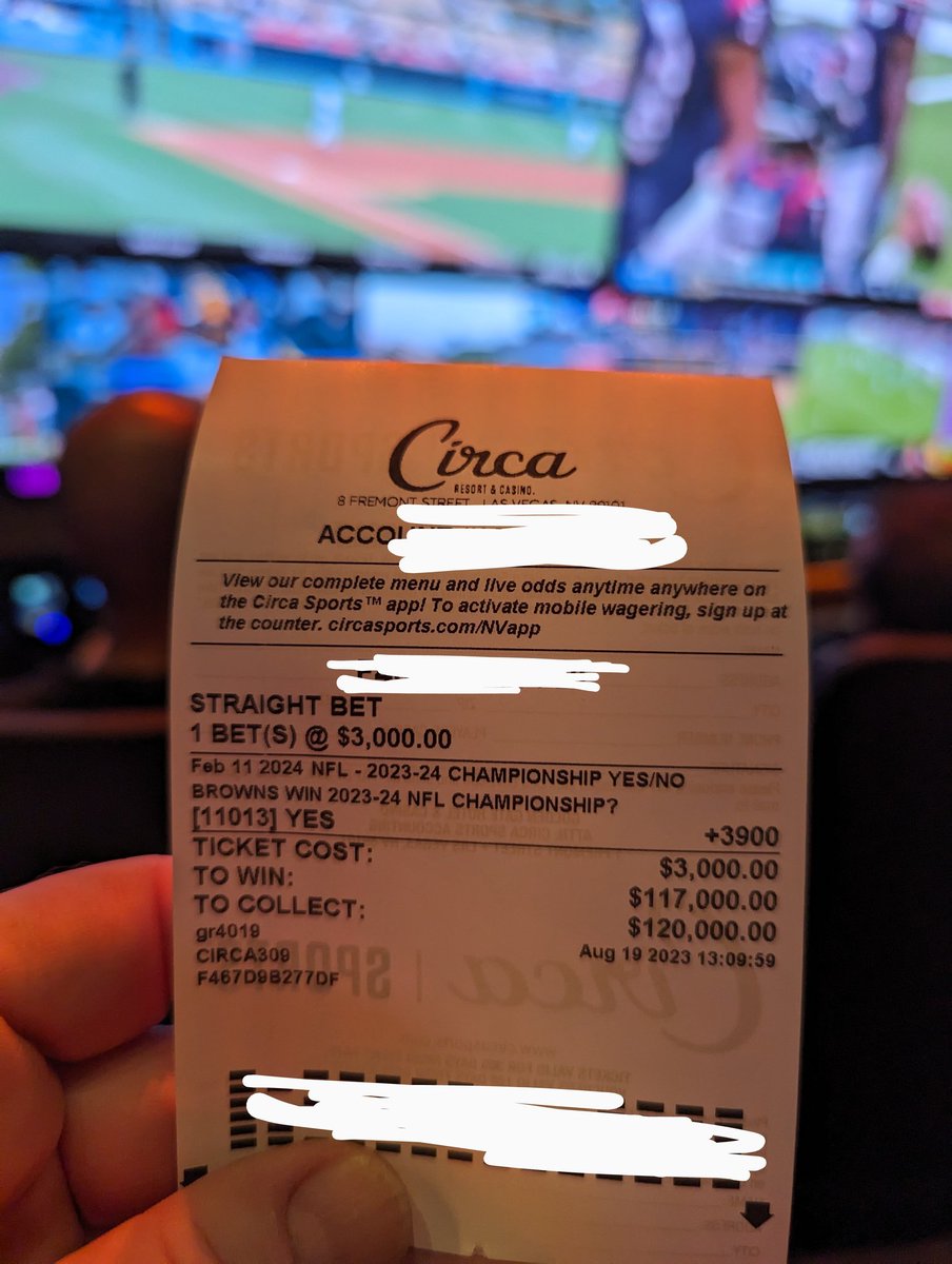 phillygodfather's tweet photo. If the Browns WIN the SUPERBOWL and I win this WAGER I'm giving one LUCKY person that RETWEETS and LIKES this $10,000 in CASH. https://t.co/K1pN9a0kGO