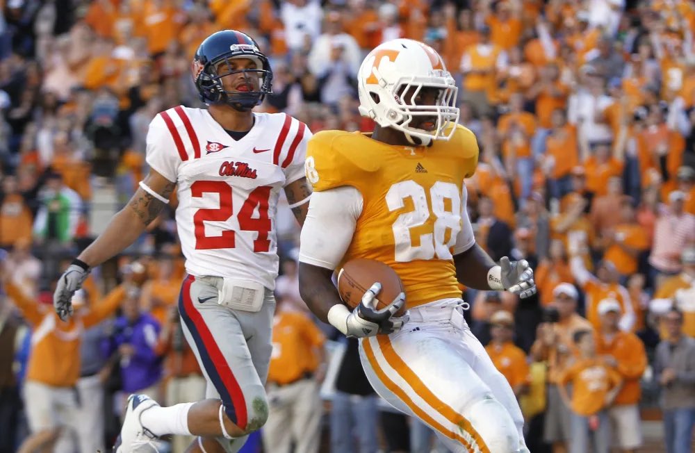 joshsalyer33's tweet photo. @Austin_Vols @MoHard20 Big Tauren Poole guy https://t.co/I3yyYRjScA