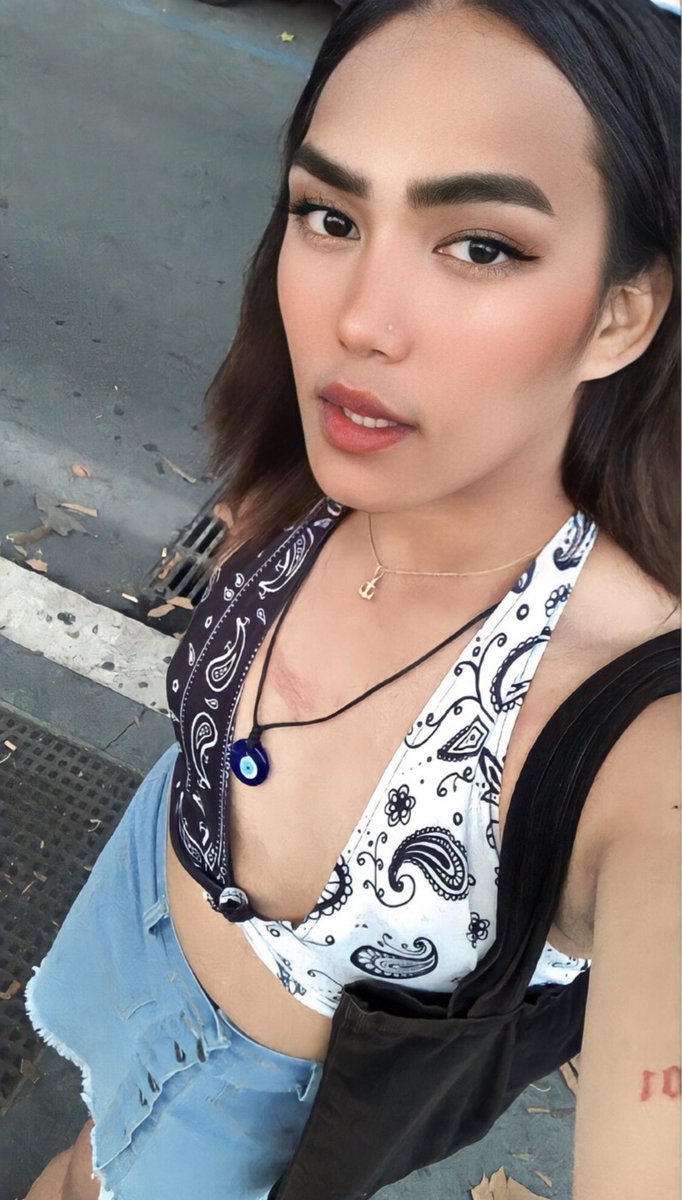 micarlsss's tweet photo. So Gracious.
So Stunning. https://t.co/y6ve8NIQuc