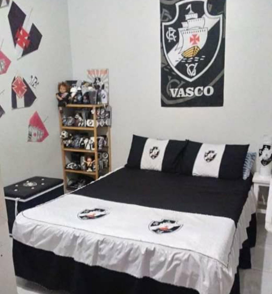 Aqui te farei virar vascaína e esquecer o time do mal