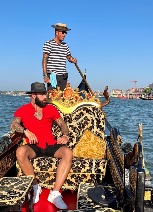 La vita &egrave; bella 🇮🇹  #Venice https://t.co/s6Dj7O4l1D<a href="/tag/venice"class="tags">#Venice</a>