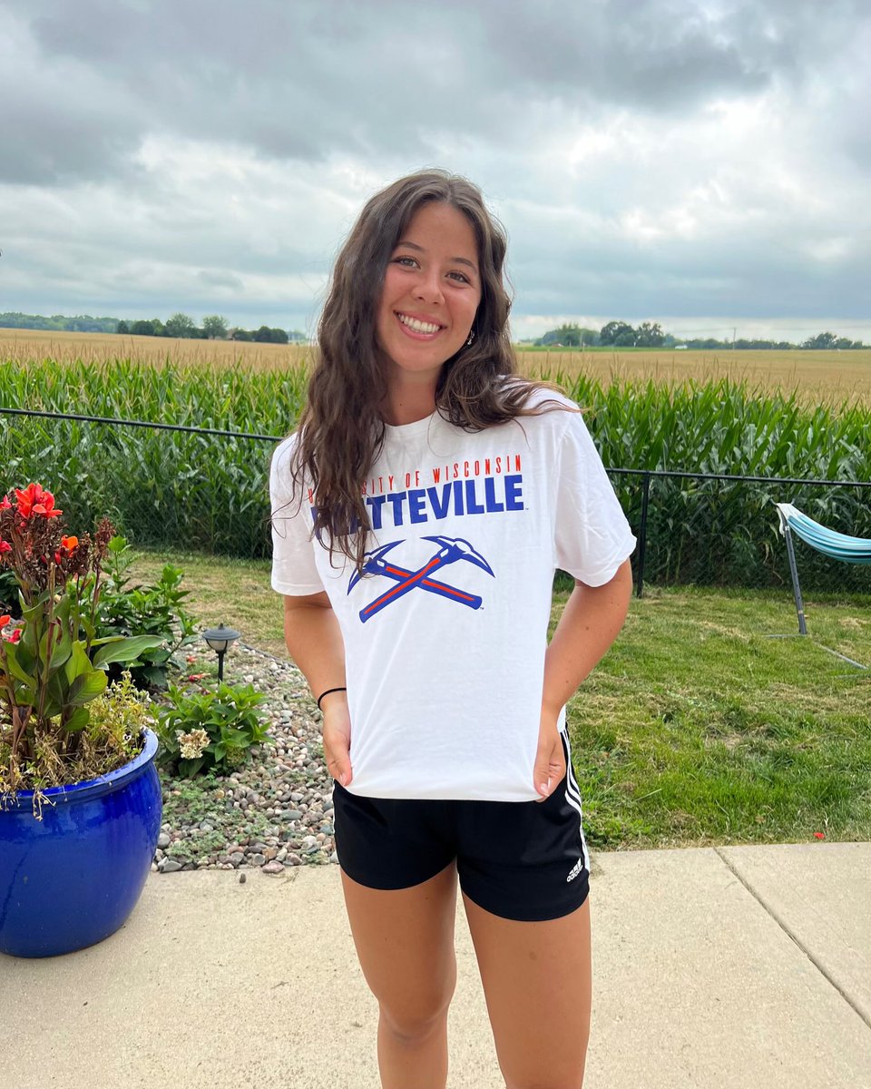 Stoughton Volleyball tweet media