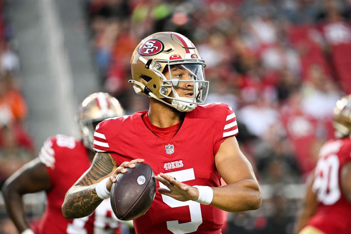 jasrifootball's tweet photo. BREAKING: #Cowboys are trading for #49ers QB Trey Lance, per @AdamSchefter 

OH MY GOD https://t.co/zFLjZpxB1m