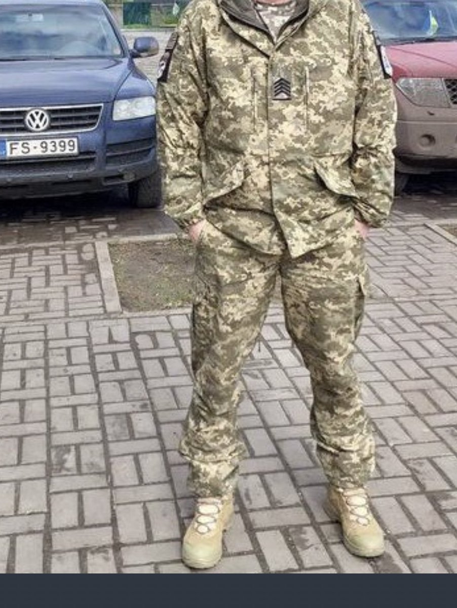 jasmina_fella's tweet image. #WarScam team asking for assistance. Does anyone recognise this uniform/cammo please? DM or comment if you definitely do . Thanks 🇺🇦🔥♥️✌️@renatoazevedo7 @CynlandNS @SonnieKh