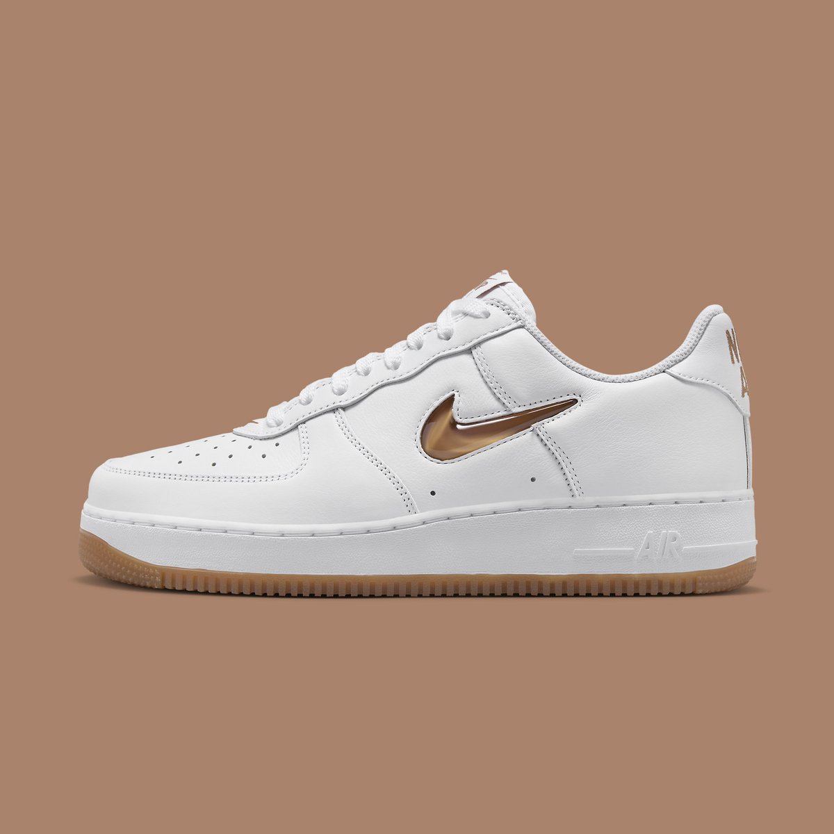 houseofheat's tweet photo. Official Images // Nike Air Force 1 Low "Bronze Jewel"

SEE MORE: https://t.co/nM6jHkseVi https://t.co/Fsq40N69NY