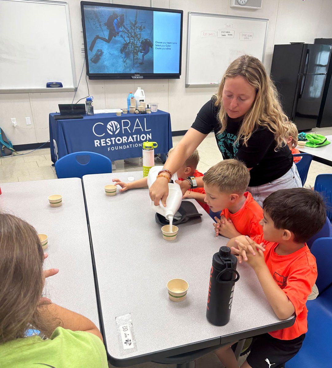 coralcrf's tweet image. In this #FridayFieldUpdate our Education Team engaged over 150 students from ages 5 to 12 at the CRF™ Slime Olympics, part of Zoo Miami's Zoo Camp series. Every last Sunday of the month, catch the CRF™ Coral Crew at Zoo Miami's Conservation Action Center!