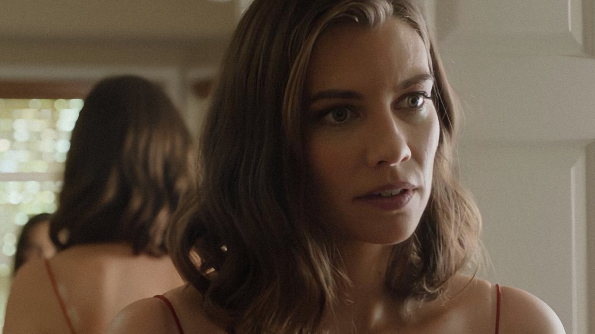 cohanfiles's tweet photo. First look at lauren cohan in the upcoming film ‘when i'm ready’ https://t.co/PdrCbDFIzm