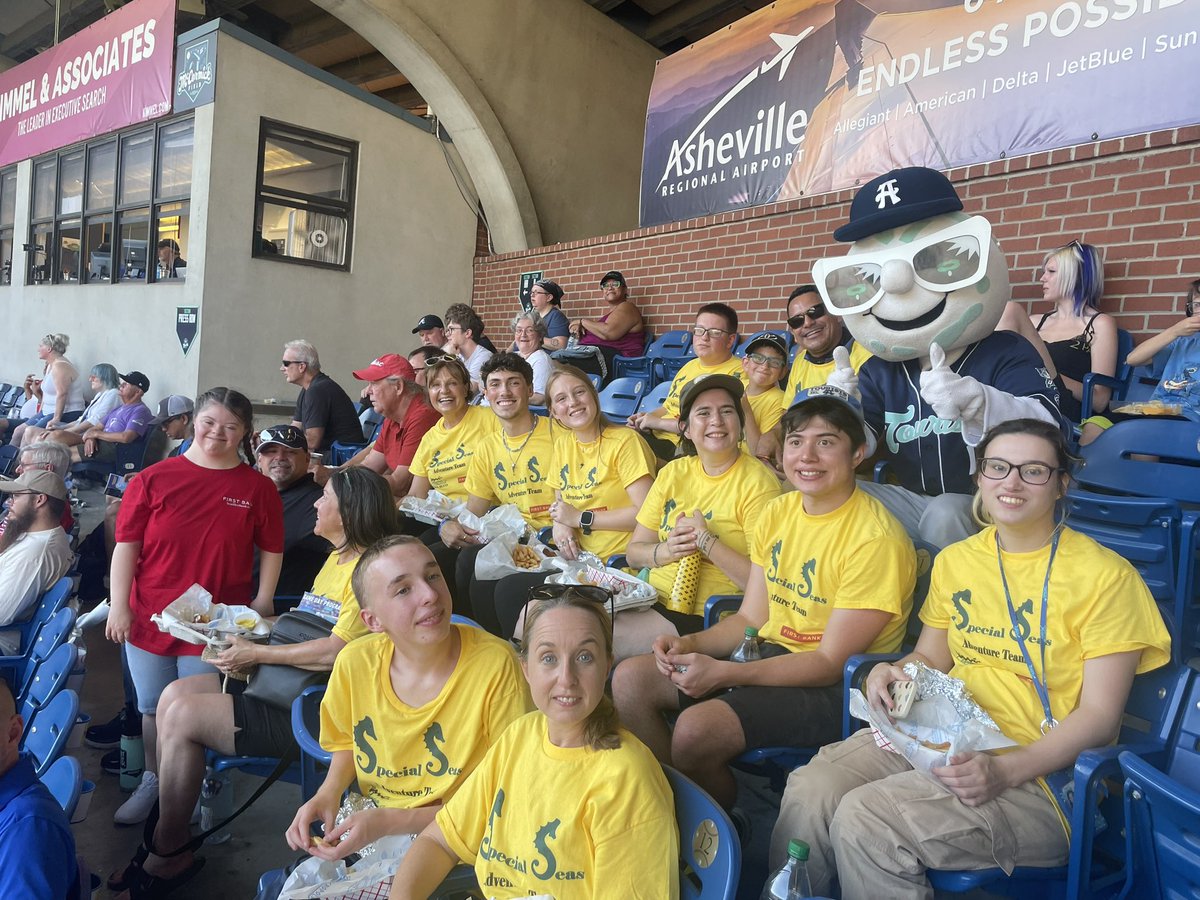 We made it to see @ashevilletourists!