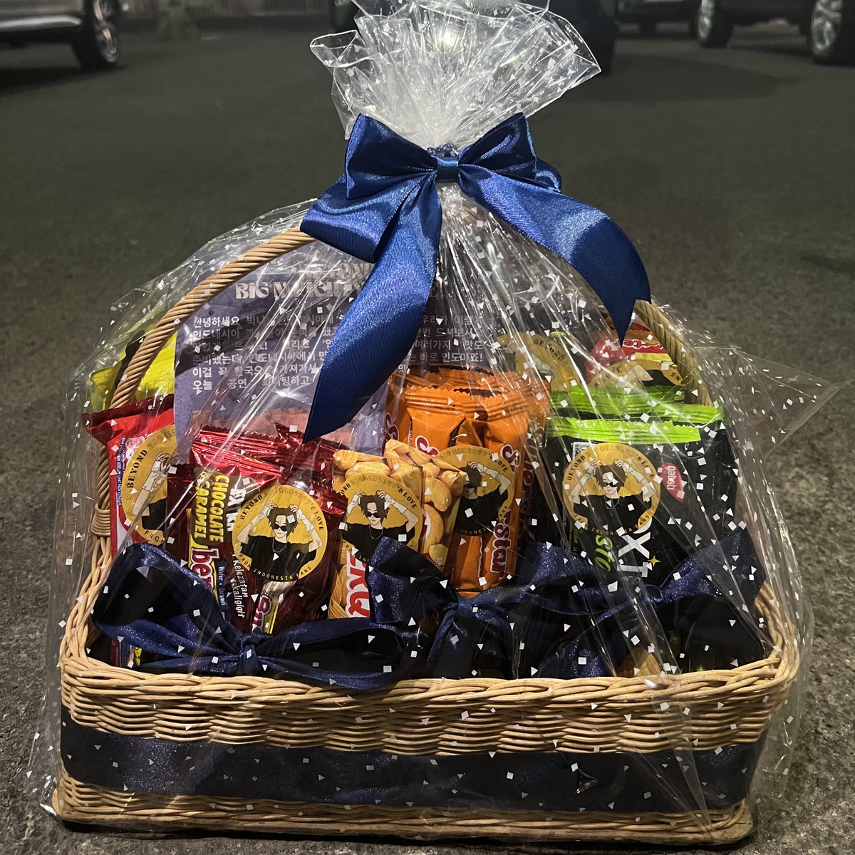 BN_InaProject's tweet photo. 🎁GIFT REVEAL🎁

Berikut detail Bucket Snacks yang akan kita berikan kepada Big Naughty🥳

Terima kasih semua yang sudah ikut berpartisipasi💛 https://t.co/DAHS4rAY7p
