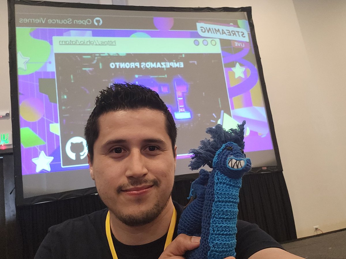 LucioD3v's tweet image. A nada de comenzar el GitHub Presente en Español desde la #PyConLatam2023
#pythonprogramming