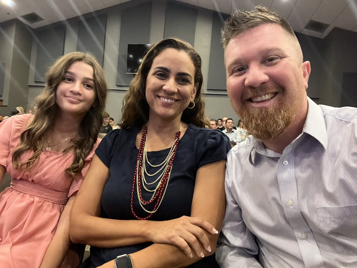 ScottyMoore4FL's tweet photo. At a school event with my amazing family and my parents also joined us!  We are so grateful for school choice! https://t.co/BfIkK61PZZ