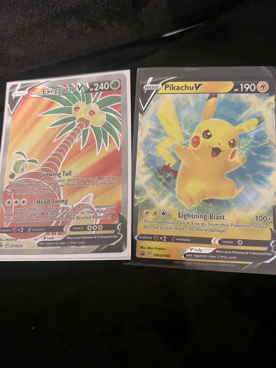 TheMightyHubbs's tweet photo. 💥GIVEAWAY💥
All you have to do is RT. Winner picked Monday.

Winner gets:
Alolan Exeggutor v
Pikachu v

Reminder
Every two cards you buy in my sale right now gets you a free card out of the hub lot
Every card you buy puts you on the wheel to win an ES or CZ pack for free !!! https://t.co/61aTCTDlGu