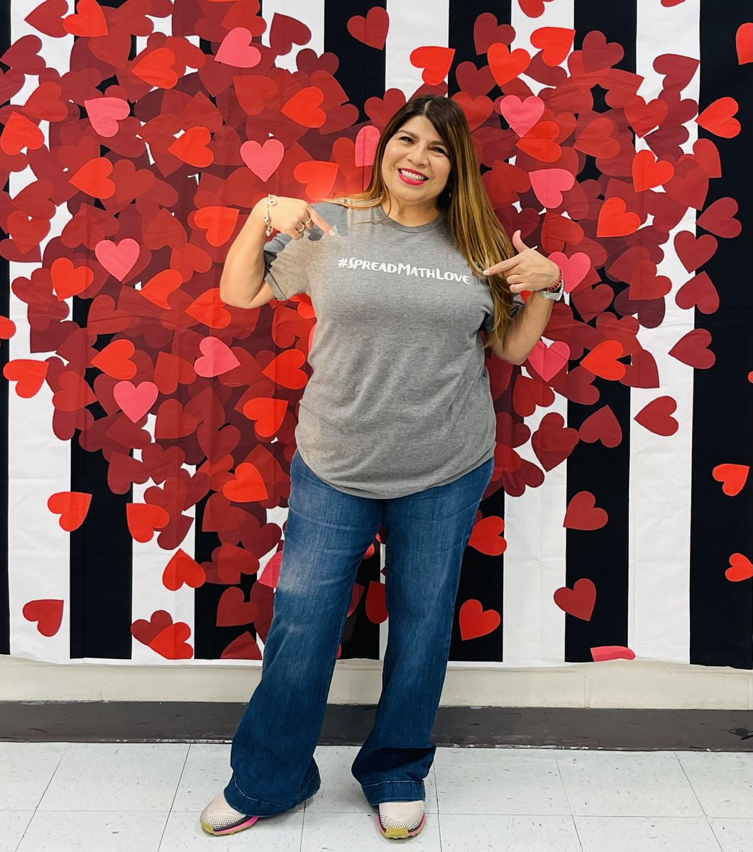 PareesaSchulte's tweet image. Laredo teacher @irmaglz Spreading Math Love @TICalculators 👏🏼