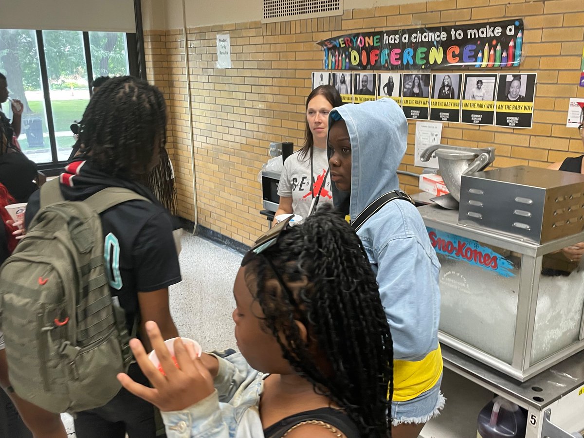 Al Raby High School tweet media