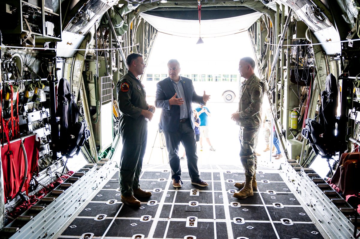 Today we welcomed Congressman Eric Sorensen for his first visit to @the182aw!