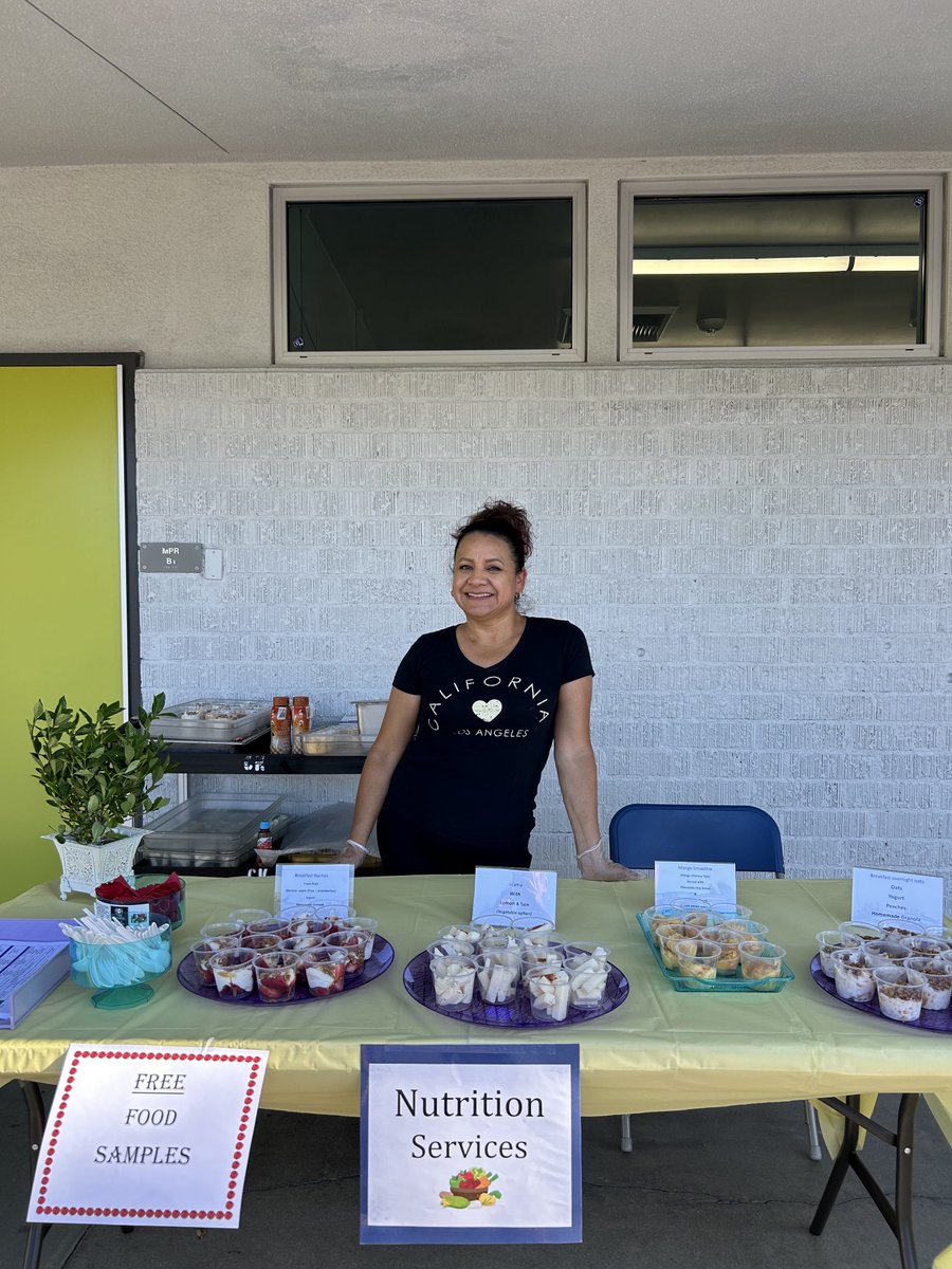 Showcasing the new cafeteria items at our back to school bash ❤️