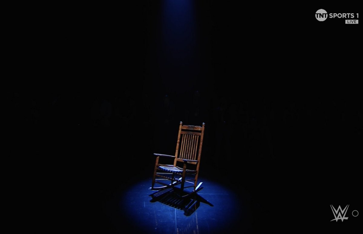 There are no words for the emptiness of this image 😪 We miss you Bray 🙏 #Smackdown