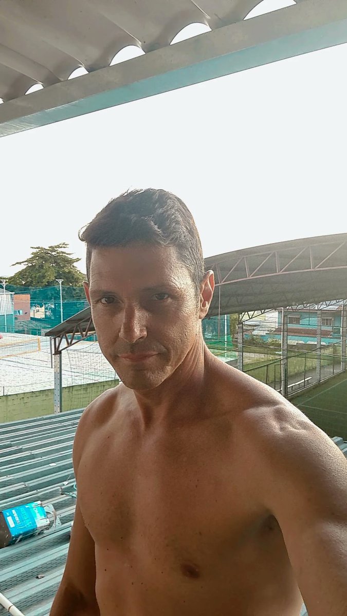 Wilson7415's tweet photo. Não se admire com o passar dos tempos , somente admire o quanto cada dia é importante na sua vida...
#debemcomavida
#fitness
#vida https://t.co/MOXnOtJE8p