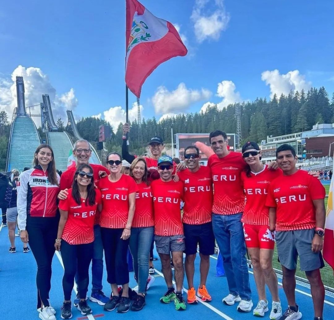 atletasper's tweet photo. PERUANOS EN EL CAMPEONATO MUNDIAL IRONMAN 70.3 https://t.co/qFyBSyoJrZ vía @atletasper
@IRONMANtri https://t.co/XfRSCGrMmO