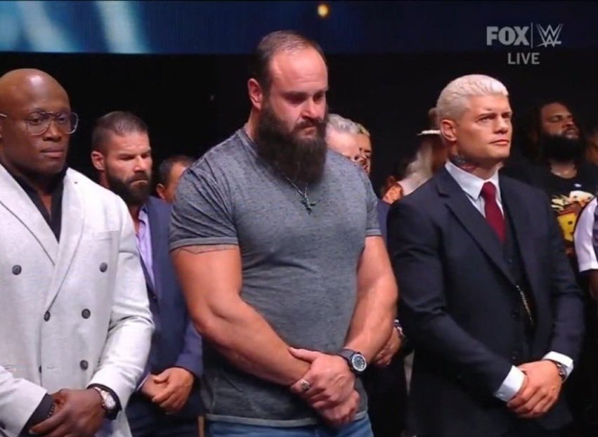 ProWFinesse's tweet photo. Seeing Braun Strowman &amp; Erick Rowan there was great. So gutted for them both. https://t.co/uEHER5gYJG