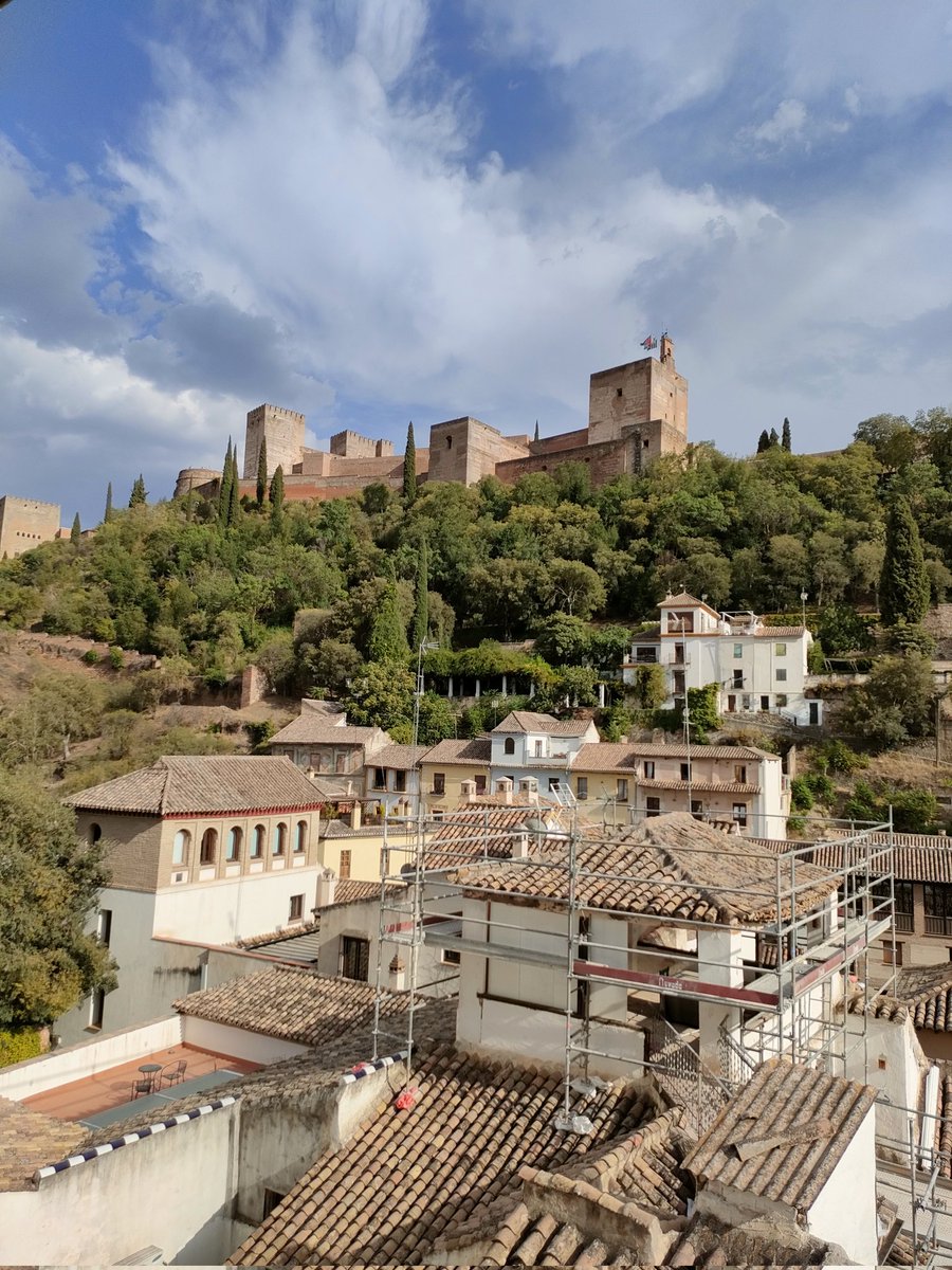 Carmenmj_03's tweet photo. Es Granada la ciudad mas bonita del mundo? Si lo es https://t.co/ZI8cMKaJkz