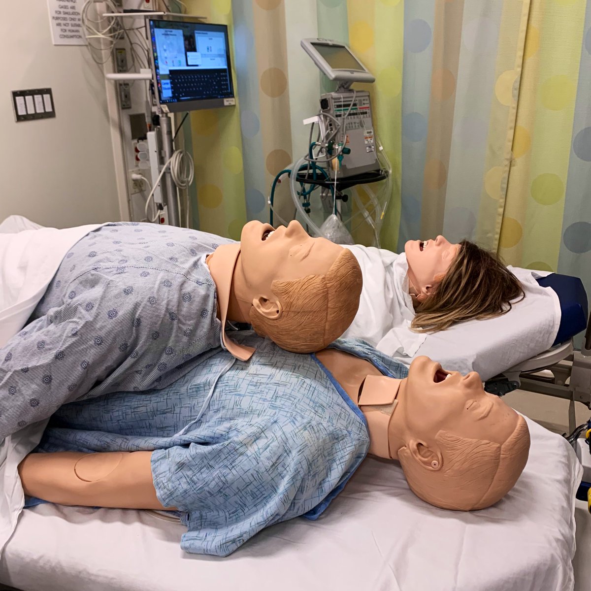 UCDavisSim's tweet photo. And that’s a wrap on another busy week of simulation scenarios! It’s time to stack ‘em, pack ‘em and rack ‘em, quite literally. #MedEd #simulation #medsim #simtribe https://t.co/HuRtLOkxy2