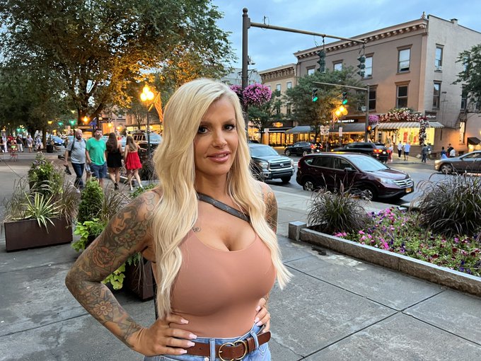 Travers Weekend I&rsquo;m in Saratoga, where you at @barstoolsports @stoolpresidente https://t.co/ZM1fXz1F<a href="/tag/selfconfidence"class="tags"><span>#selfconfidence</span></a>