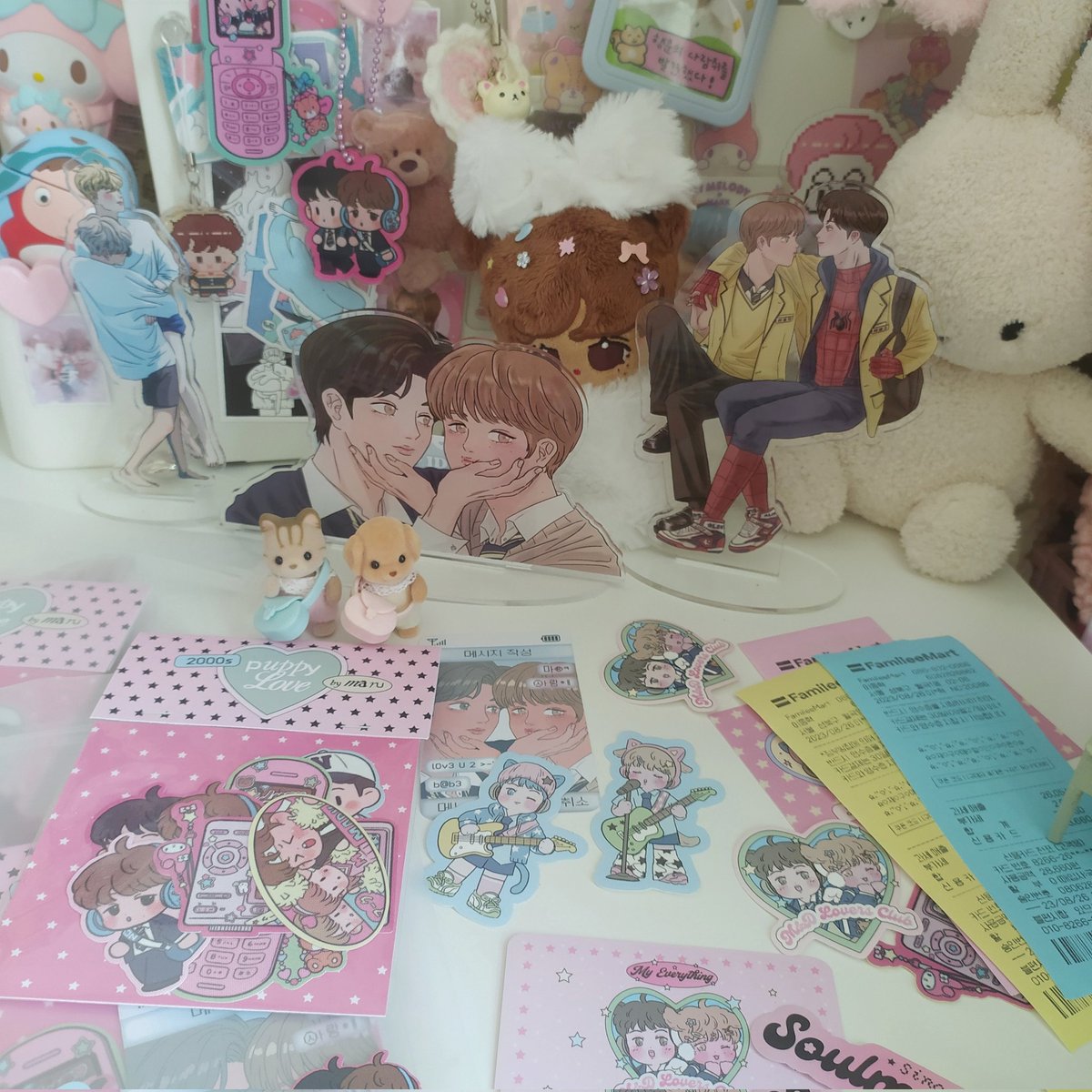 ˚₊‧꒰ა ☆ ໒꒱ ‧₊˚
MD세트 실물 입니다!
✧･ﾟ: *✧･ﾟ:*  *:･ﾟ✧*:･ﾟ✧
★[K7 - FAMILEE MART] 맠동온 3 부스에서 구매 가능합니다★
★10% 할인 쿠폰 증정★
✧･ﾟ: *✧･ﾟ:*  *:･ﾟ✧*:･ﾟ✧