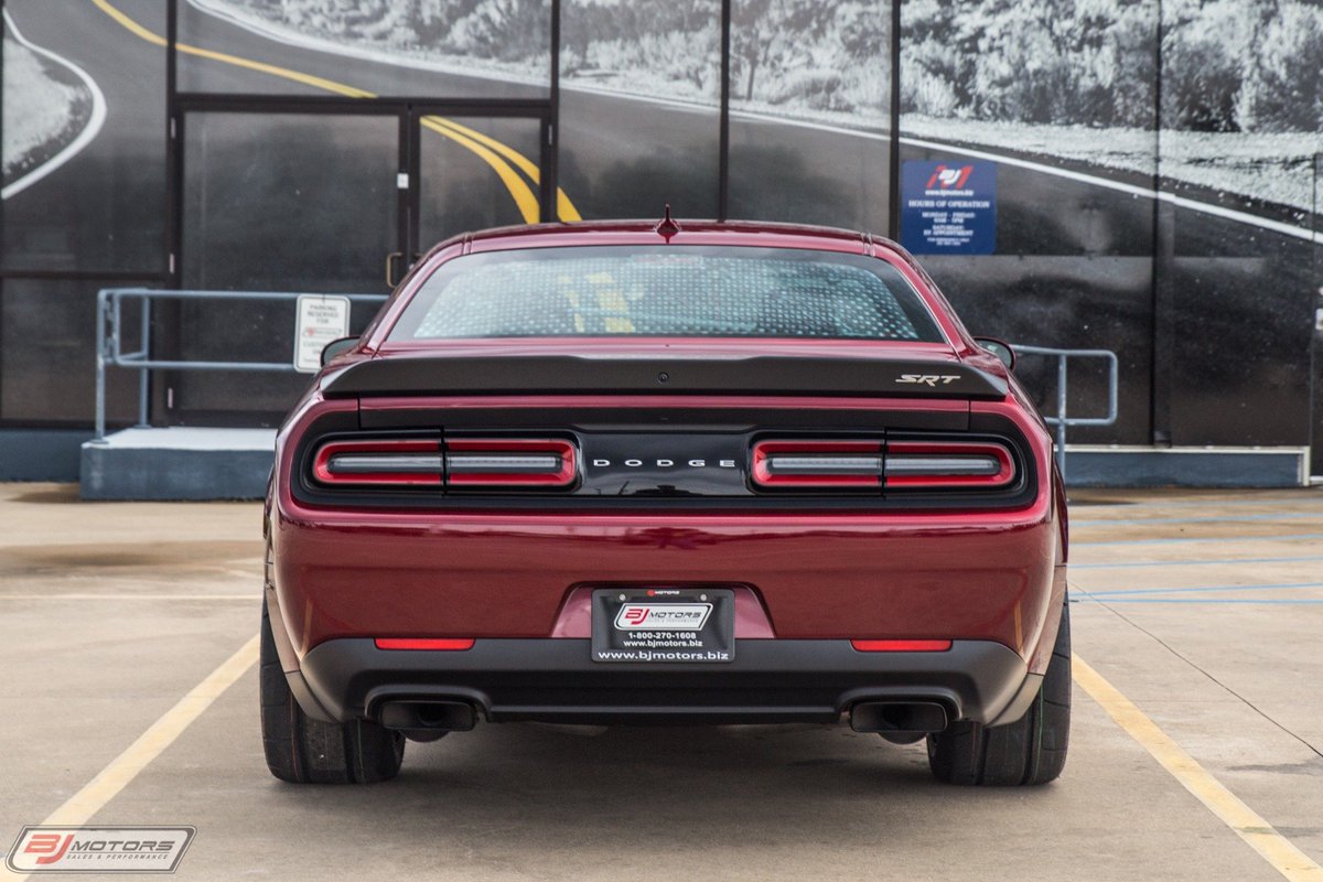 KingOfMopar1's tweet photo. Dodge Challenger SRT Demon Finished in Octane Red. https://t.co/rP5eGszpSt